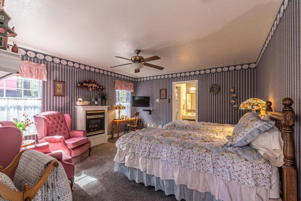Apples Bed And Breakfast Inn Big Bear Lake Εξωτερικό φωτογραφία