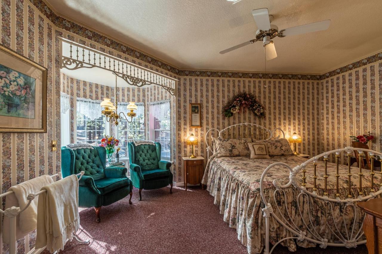 Apples Bed And Breakfast Inn Big Bear Lake Εξωτερικό φωτογραφία