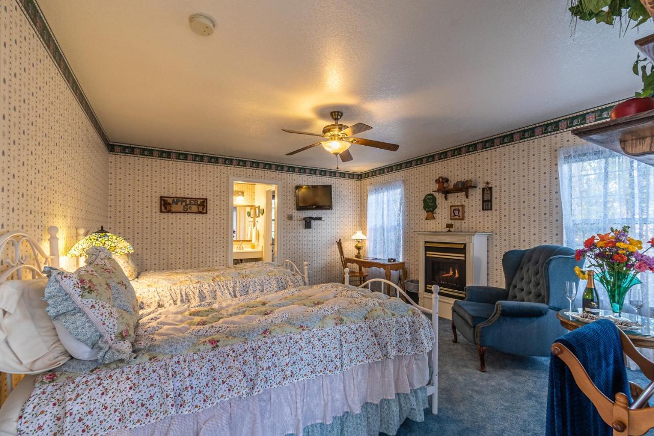 Apples Bed And Breakfast Inn Big Bear Lake Εξωτερικό φωτογραφία