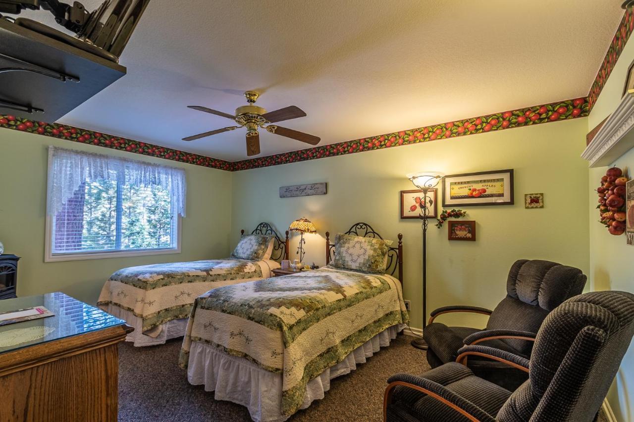 Apples Bed And Breakfast Inn Big Bear Lake Εξωτερικό φωτογραφία