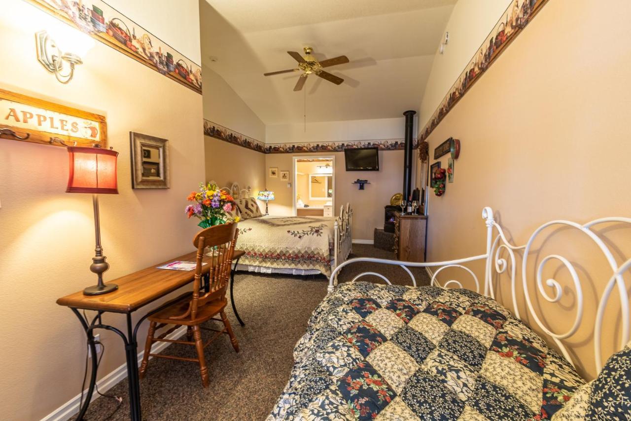 Apples Bed And Breakfast Inn Big Bear Lake Εξωτερικό φωτογραφία